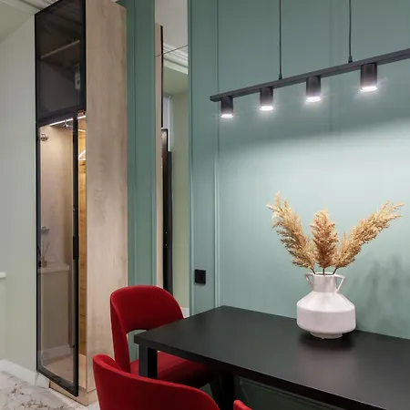 Avangard Shpytalna 23 * Lviv