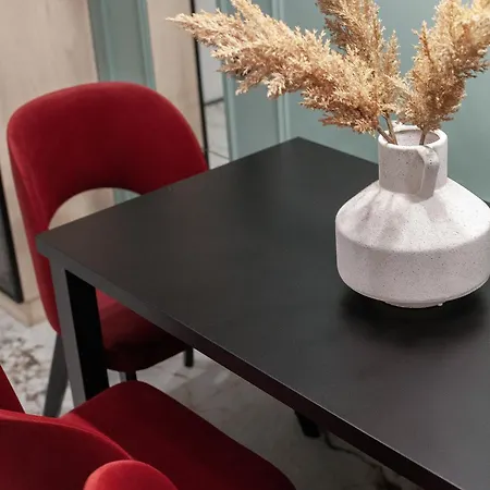 Apartment Avangard Shpytalna 23