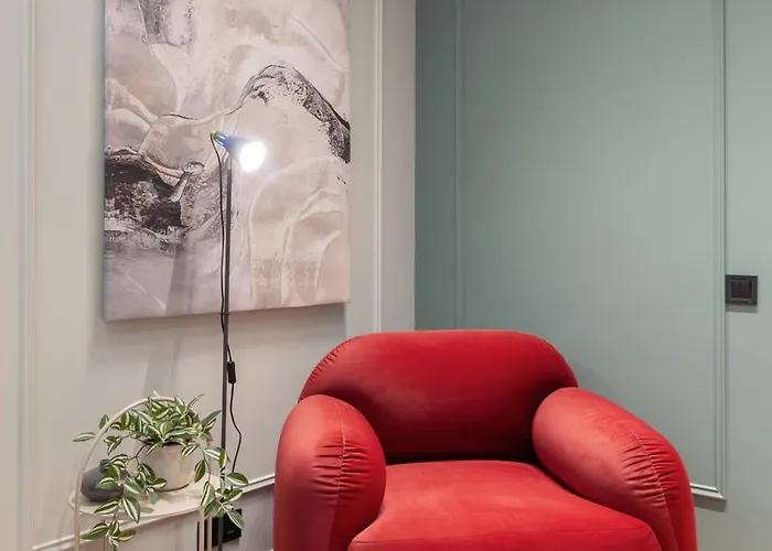 Avangard Shpytalna 23