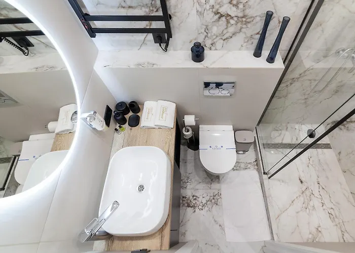 Avangard Shpytalna 23 *