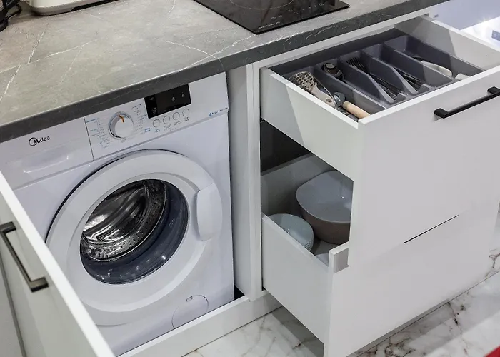 Lägenhet Avangard Shpytalna 23 Lviv